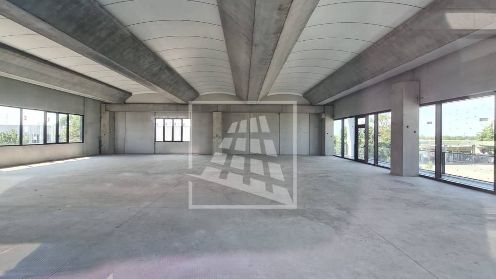 ufficio in affitto a Reggio nell'Emilia in zona Cadè / Gaida