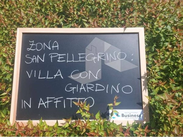 appartamento a Reggio nell'Emilia in zona San Pellegrino / Villa Canali