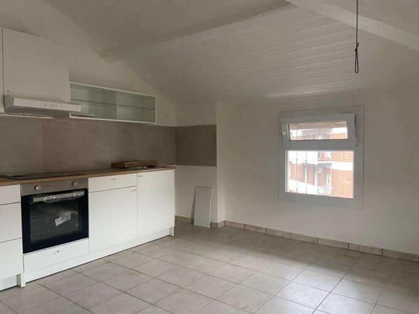 appartamento in affitto a Reggio nell'Emilia in zona Città Storica