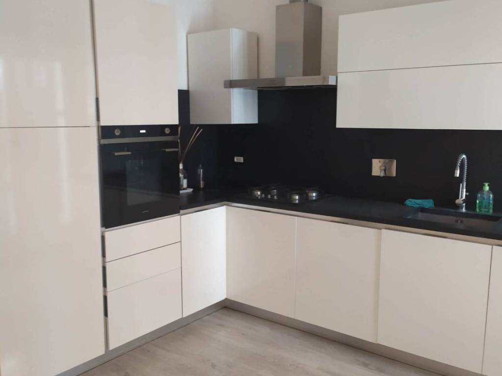 appartamento in affitto a Reggio nell'Emilia in zona Città Storica