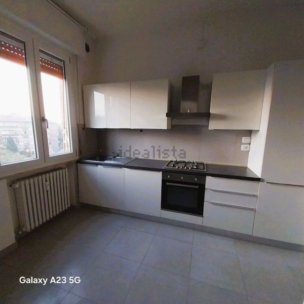 appartamento in affitto a Reggio nell'Emilia in zona Città Storica