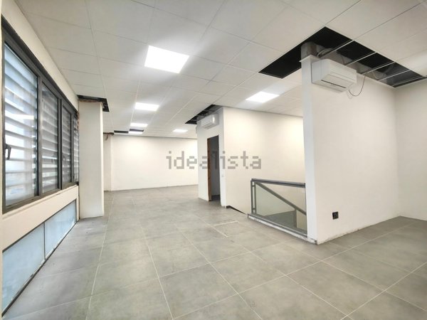 ufficio in affitto a Reggio nell'Emilia in zona Stranieri / Bazzarola