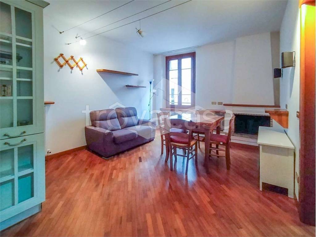 appartamento in affitto a Reggio nell'Emilia in zona Città Storica