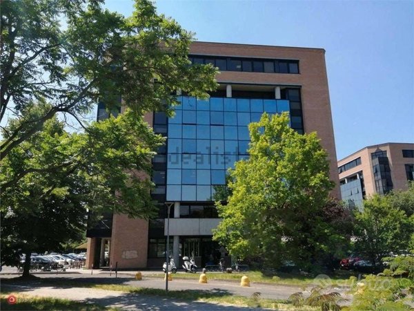 ufficio in affitto a Reggio nell'Emilia in zona Tribunale
