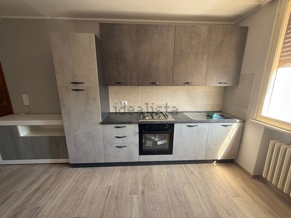 appartamento in affitto a Reggio nell'Emilia in zona Città Storica