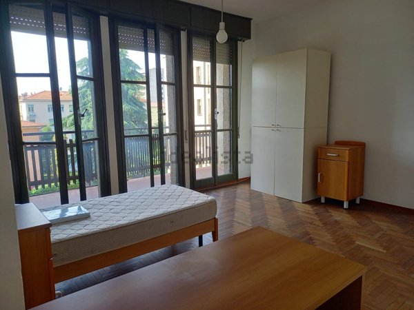 appartamento in affitto a Reggio nell'Emilia in zona Città Storica