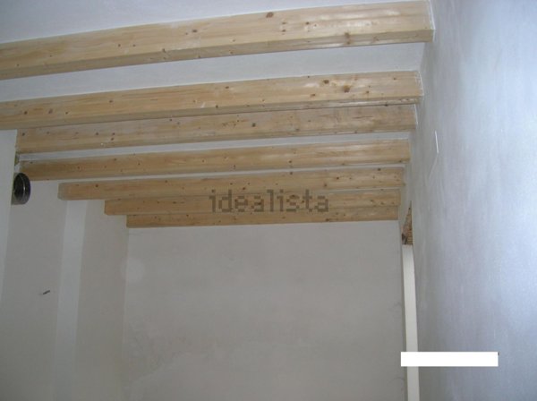 negozio in affitto a Reggio nell'Emilia in zona Città Storica