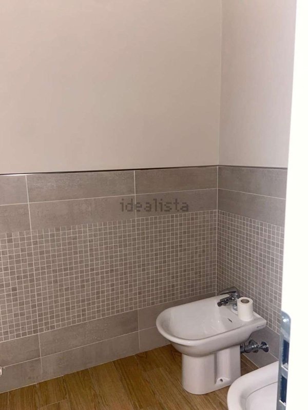 ufficio in affitto a Reggio nell'Emilia in zona Tribunale