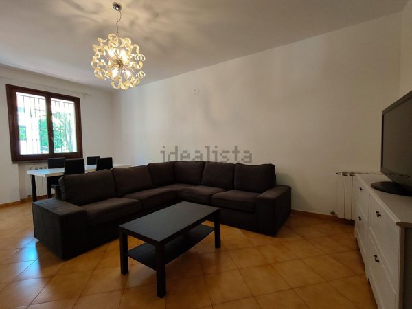 appartamento in affitto a Reggio nell'Emilia in zona Carrozzone