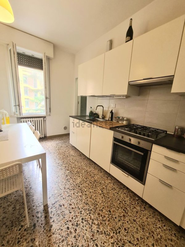 appartamento in affitto a Reggio nell'Emilia in zona Città Storica