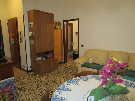 appartamento a Reggio nell'Emilia in zona San Pellegrino / Villa Canali