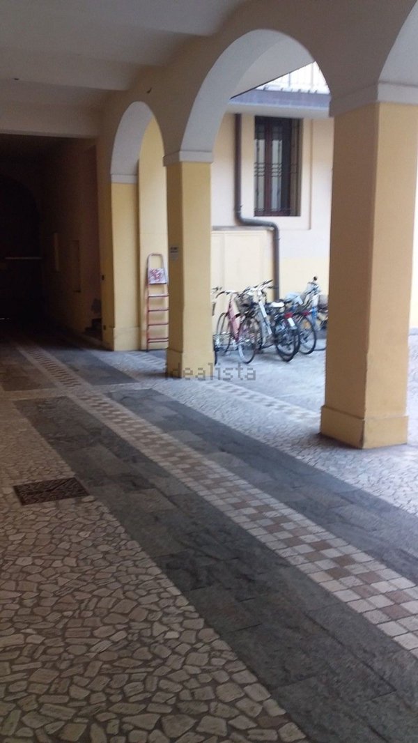 appartamento in affitto a Reggio nell'Emilia in zona Città Storica
