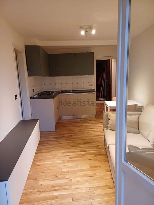 appartamento in affitto a Reggio nell'Emilia in zona Città Storica