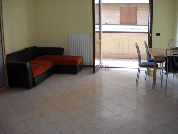 appartamento in affitto a Reggio nell'Emilia in zona Pieve Modolena