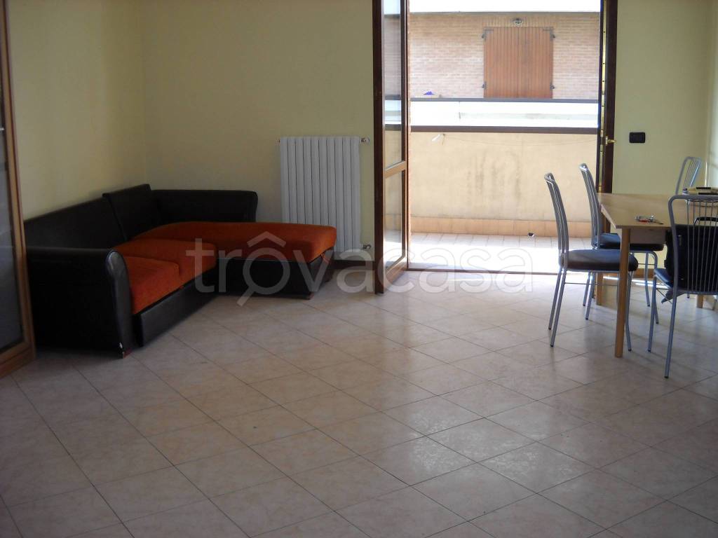 appartamento in affitto a Reggio nell'Emilia in zona Pieve Modolena