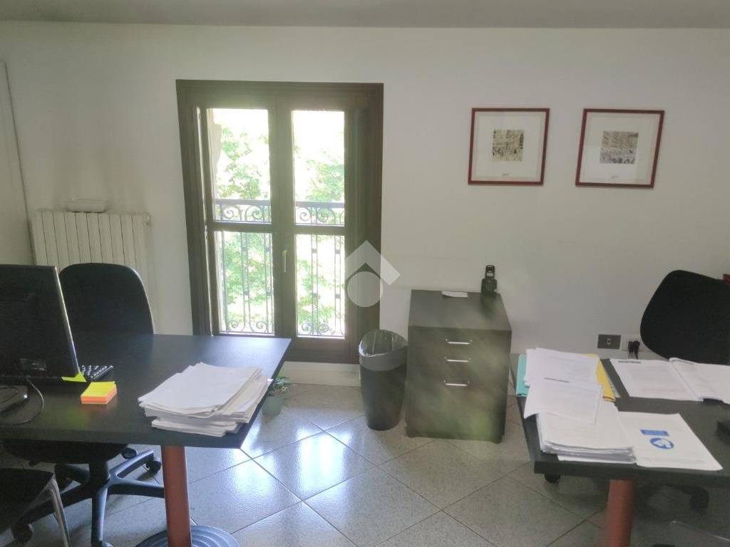 ufficio in affitto a Reggio nell'Emilia