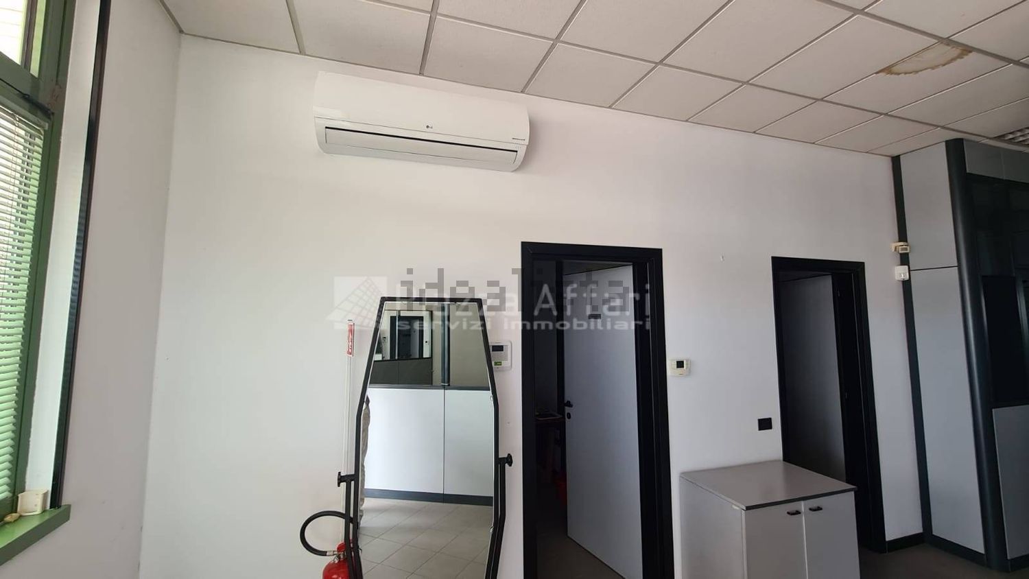 ufficio in affitto a Reggio nell'Emilia in zona Santa Croce