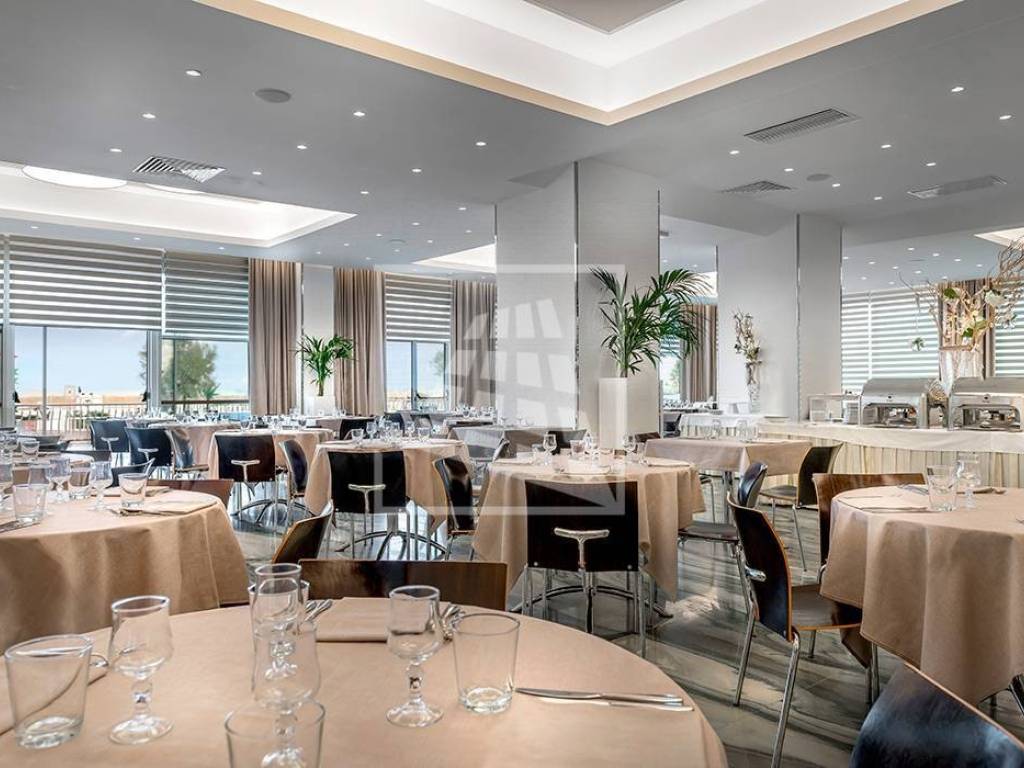 negozio in affitto a Reggio nell'Emilia