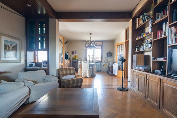 appartamento in affitto a Reggio nell'Emilia in zona Ospizio