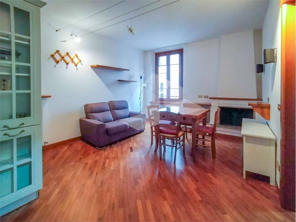 appartamento in affitto a Reggio nell'Emilia in zona Città Storica