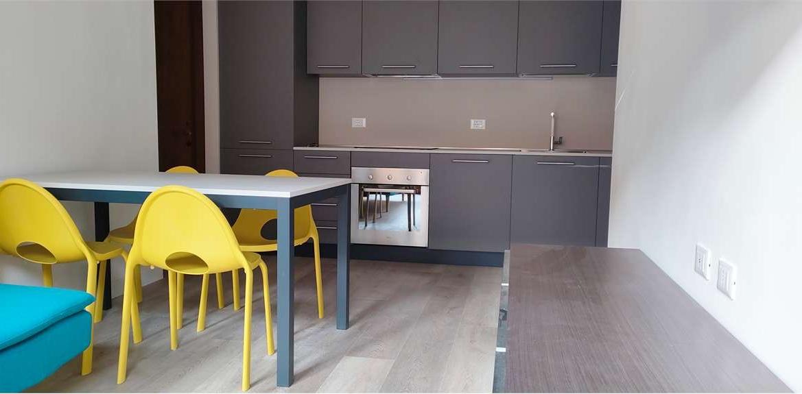 appartamento in affitto a Reggio nell'Emilia in zona Città Storica