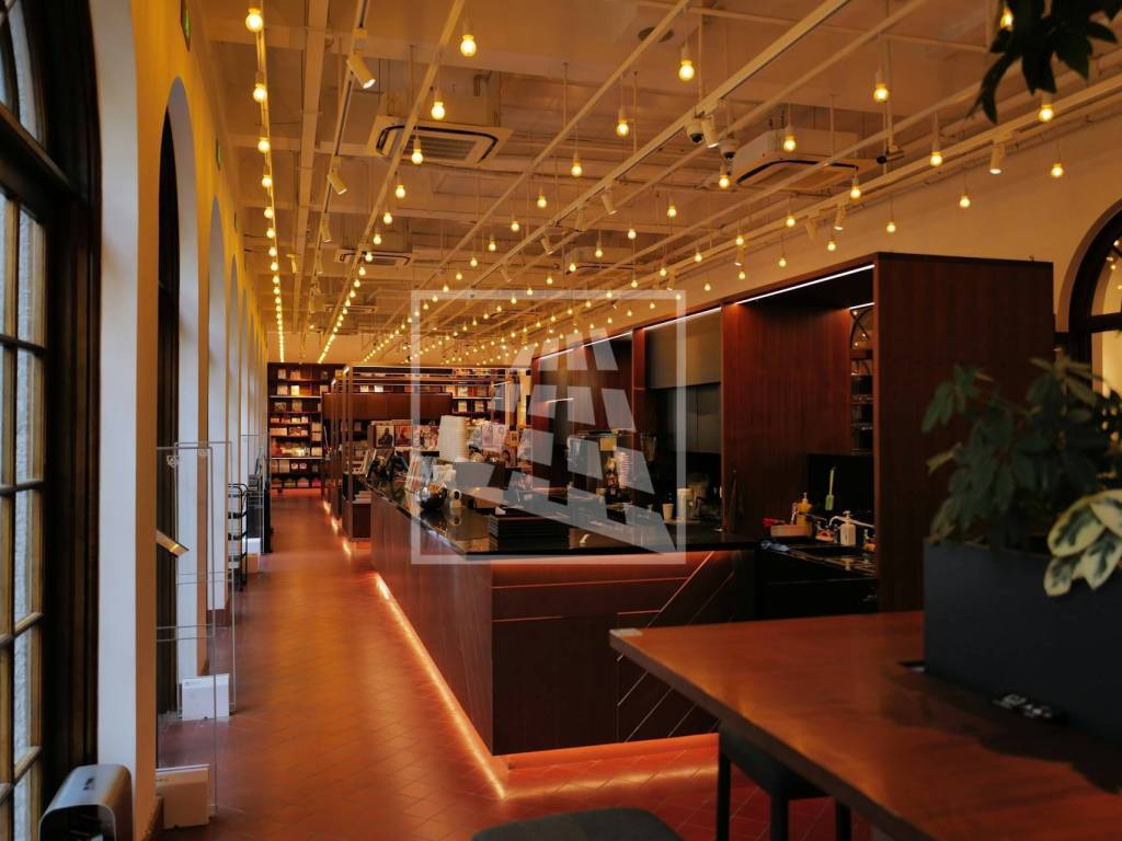 negozio in affitto a Reggio nell'Emilia