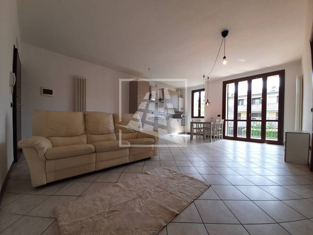 appartamento in affitto a Reggio nell'Emilia in zona Pratofontana