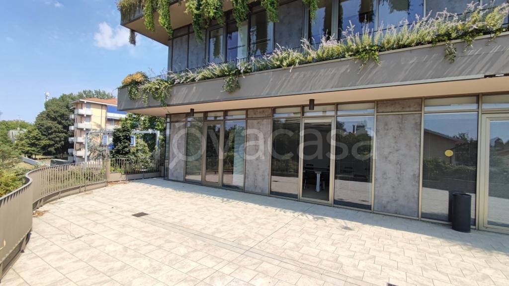 ufficio in affitto a Reggio nell'Emilia in zona Rosta Nuova