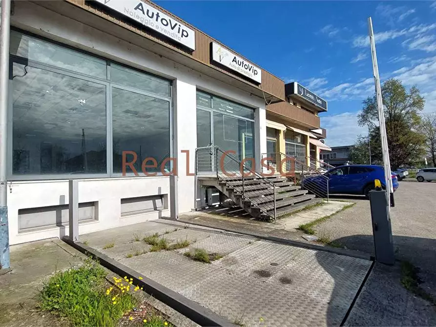 negozio in affitto a Reggio nell'Emilia in zona Mancasale