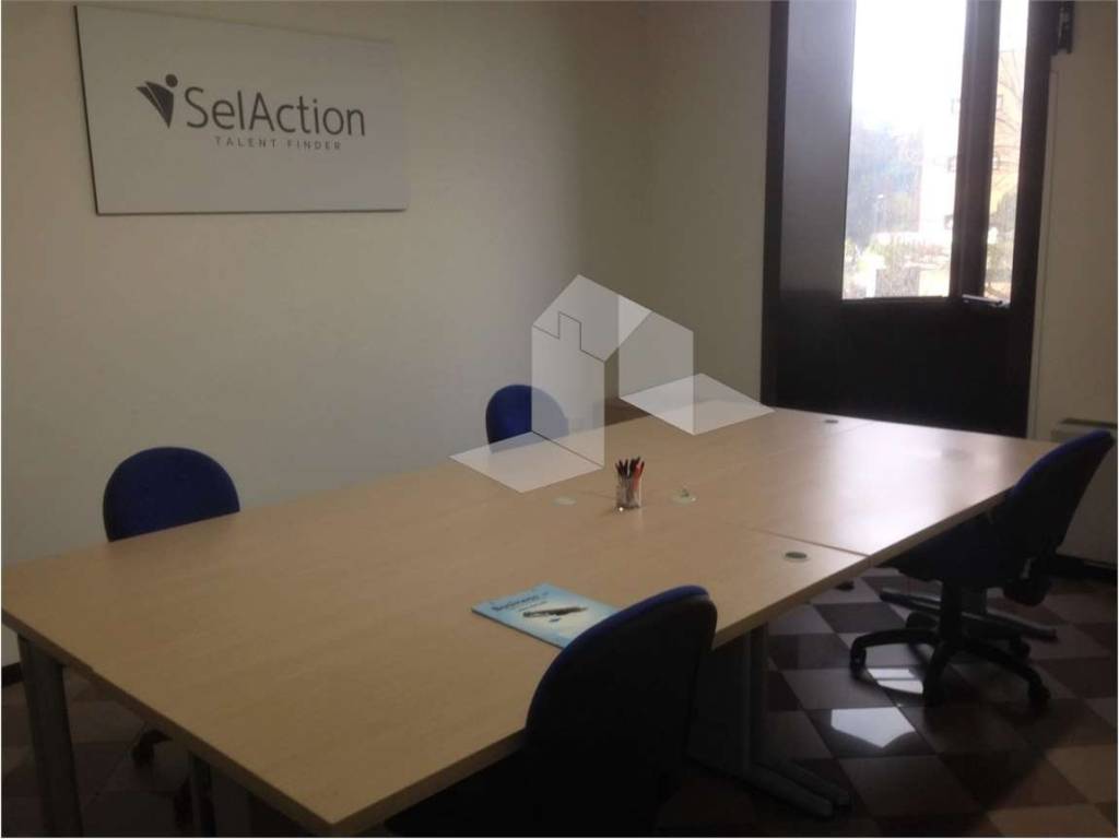 ufficio in affitto a Reggio nell'Emilia