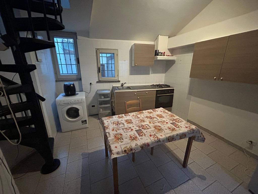 appartamento in affitto a Reggio nell'Emilia in zona Città Storica