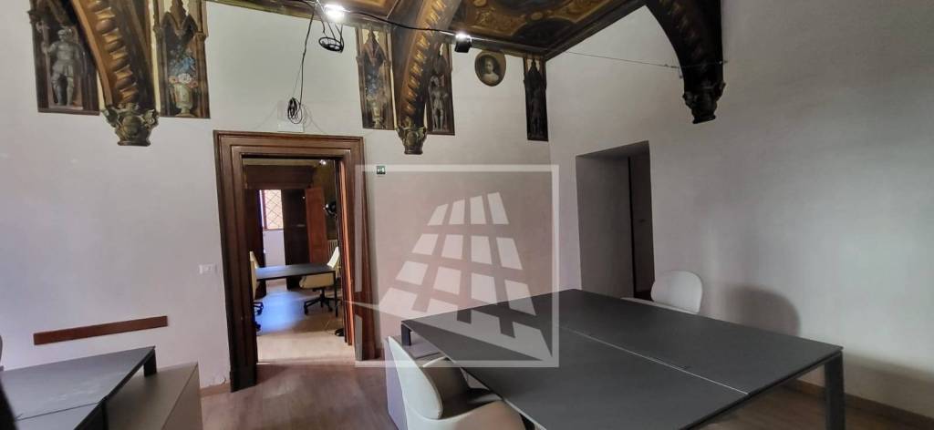 ufficio in affitto a Reggio nell'Emilia in zona Città Storica