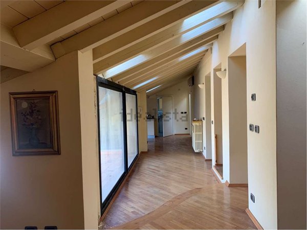 appartamento in affitto a Reggio nell'Emilia in zona Città Storica