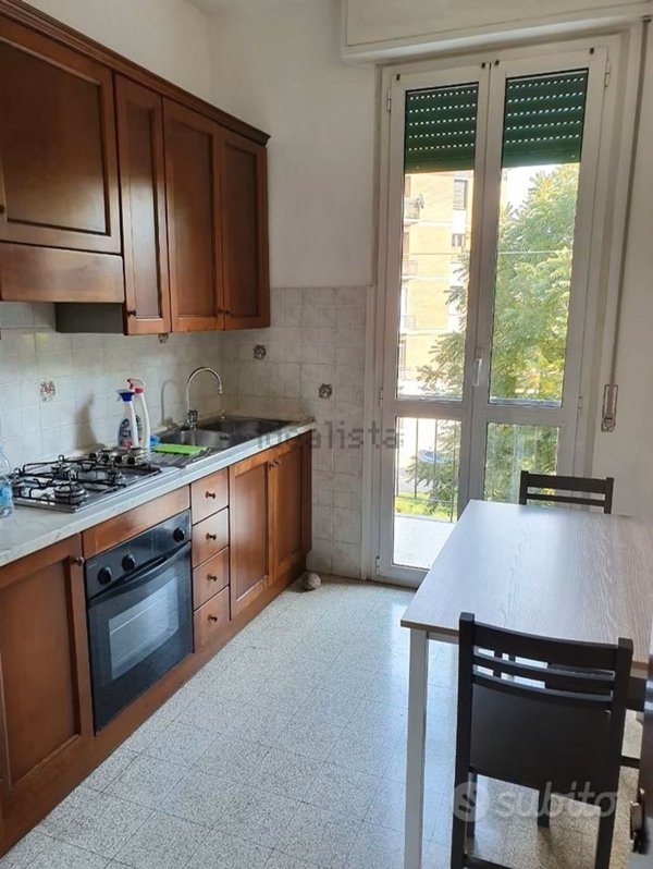 appartamento in affitto a Reggio nell'Emilia in zona Città Storica