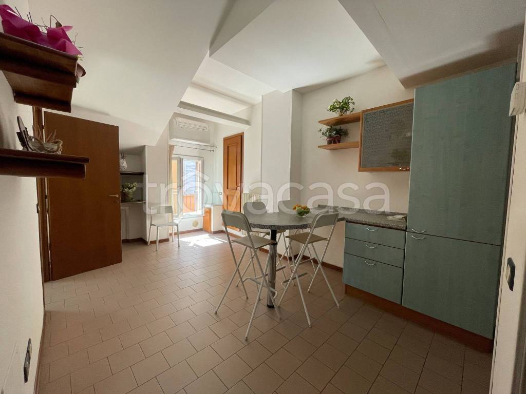 appartamento in affitto a Reggio nell'Emilia in zona Città Storica