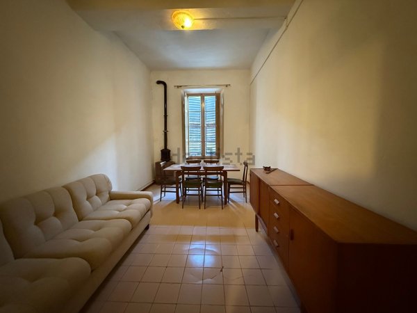 appartamento in affitto a Reggio nell'Emilia in zona Città Storica