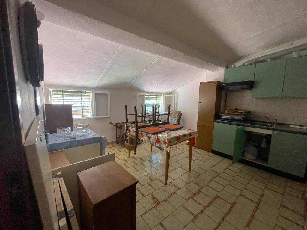 appartamento in affitto a Reggio nell'Emilia in zona Città Storica