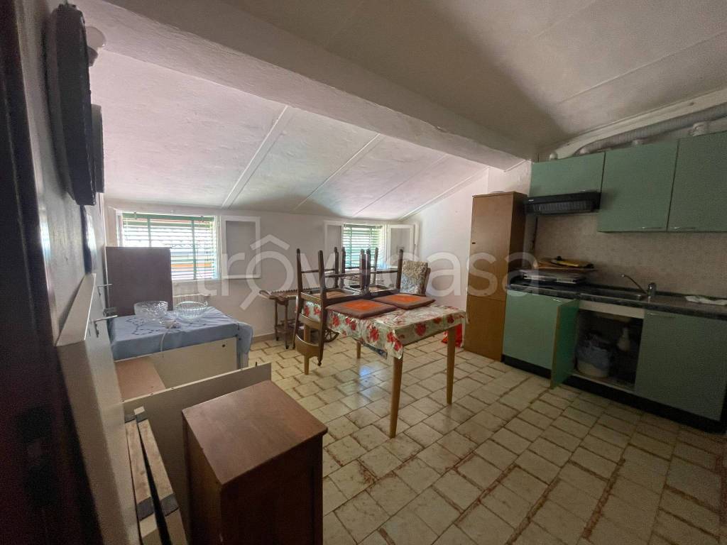 appartamento in affitto a Reggio nell'Emilia in zona Città Storica