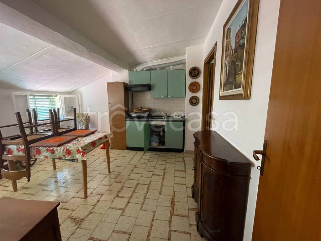 appartamento in affitto a Reggio nell'Emilia in zona Città Storica