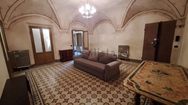 appartamento in affitto a Reggio nell'Emilia in zona Città Storica