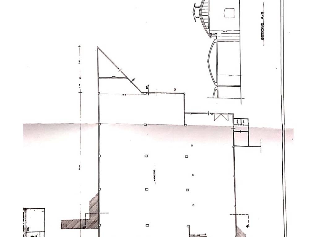 locale commerciale in affitto a Reggio nell'Emilia