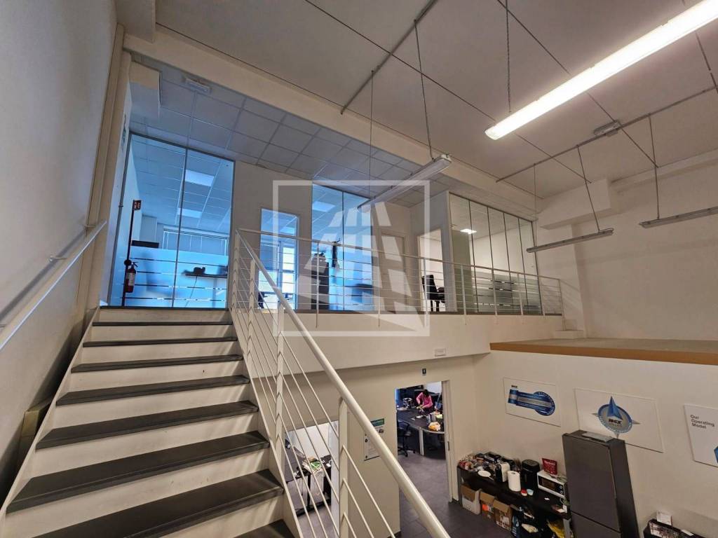 negozio in affitto a Reggio nell'Emilia