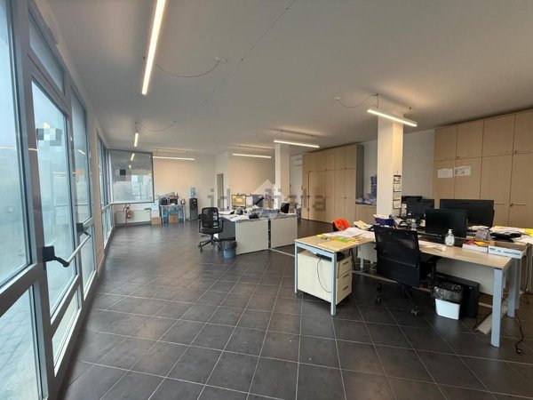 ufficio in affitto a Reggio nell'Emilia in zona Mancasale