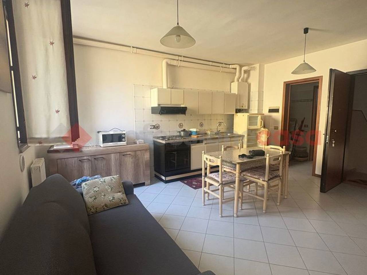 appartamento in affitto a Reggio nell'Emilia in zona Città Storica