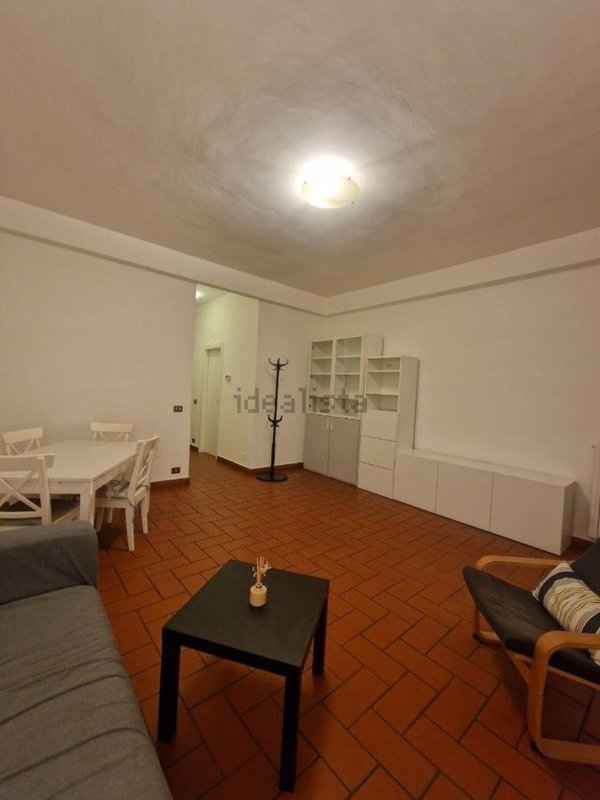 appartamento in affitto a Reggio nell'Emilia in zona Città Storica