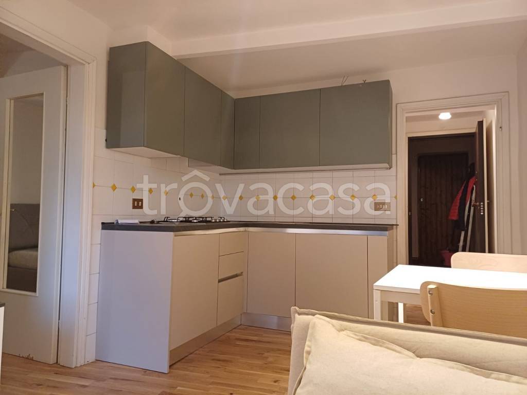 appartamento in affitto a Reggio nell'Emilia in zona Città Storica