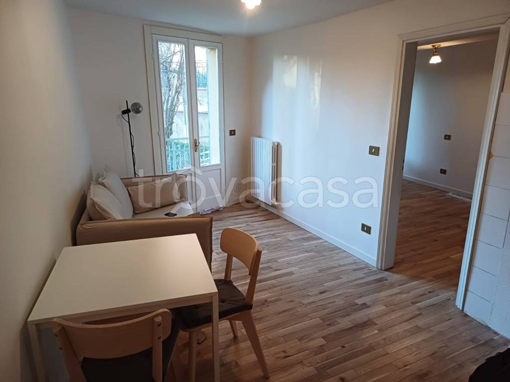 appartamento in affitto a Reggio nell'Emilia in zona Città Storica