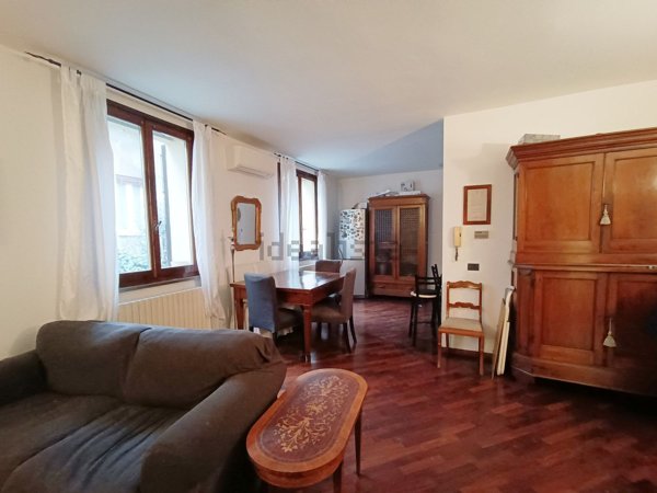 appartamento in affitto a Reggio nell'Emilia in zona Città Storica