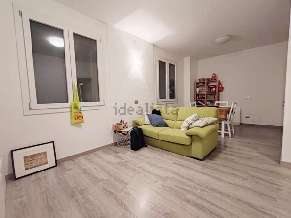 appartamento a Reggio nell'Emilia in zona San Pellegrino / Villa Canali