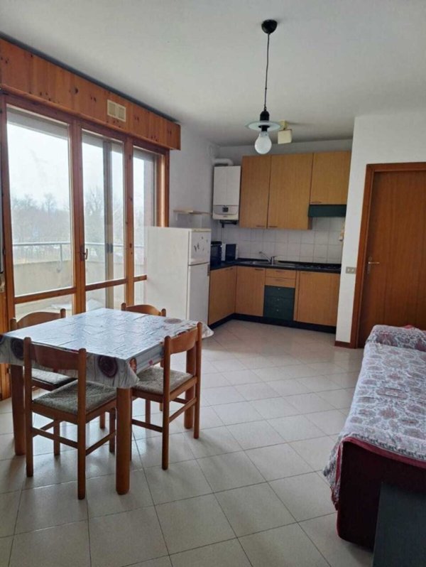 appartamento in affitto a Reggio nell'Emilia in zona Tribunale